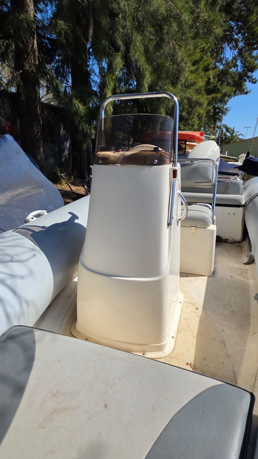 Semirrigido Marsopa 5,00 2011 Evinrude e-tec 90 hp